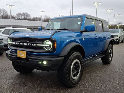 Used 2023 Ford Bronco Outer Banks w/ Sasquatch Package image 4