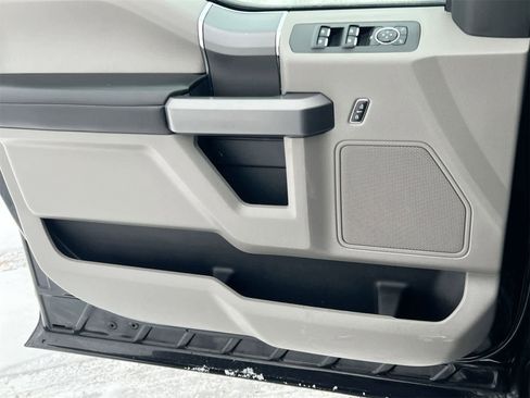 Used 2019 Ford F150 XLT w/ Equipment Group 302A Luxury image 29