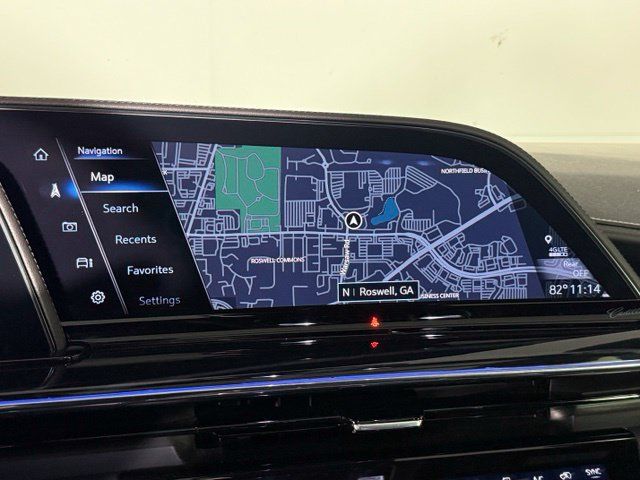 Used 2024 Cadillac Escalade ESV V AWD/4WD image 26