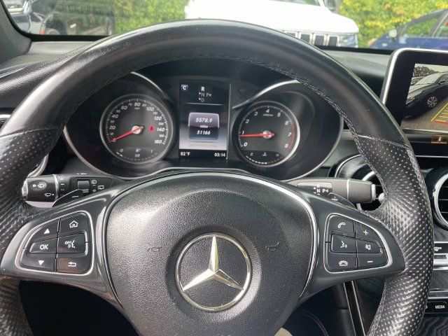 Used 2019 Mercedes-Benz GLC 300 4MATIC image 30
