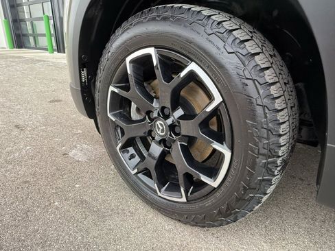 Used 2024 MAZDA CX-50 AWD 2.5 Turbo w/ Premium Pkg image 12