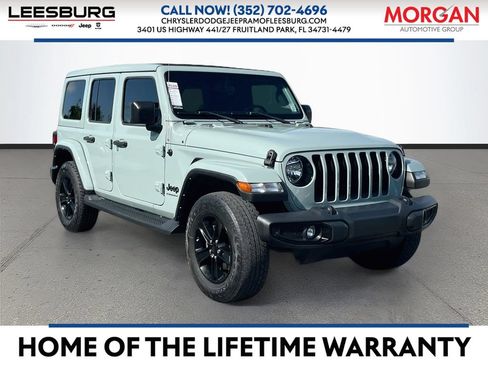 Used 2023 Jeep Wrangler Unlimited Sahara AWD/4WD image 1