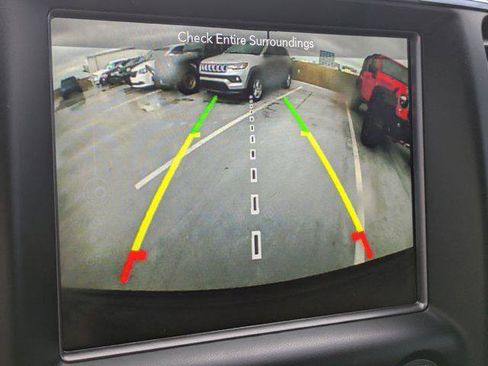 Certified 2018 Jeep Grand Cherokee Laredo image 18