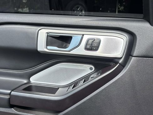 Used 2020 Ford Explorer ST w/ Premium Technology Package image 19