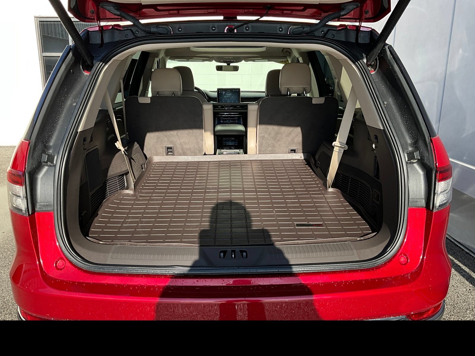 Used 2021 Lincoln Aviator Reserve w/ Equipment Group 201A AWD/4WD image 12