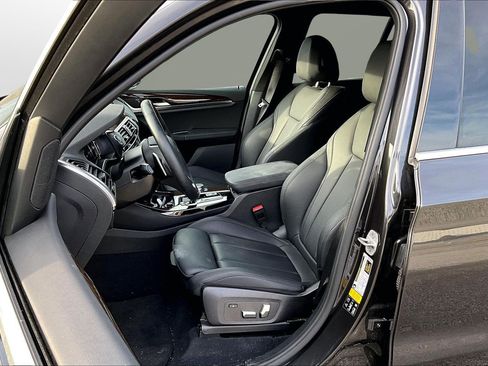 Used 2019 BMW X3 xDrive30i w/ Driving Assistance Package image 16