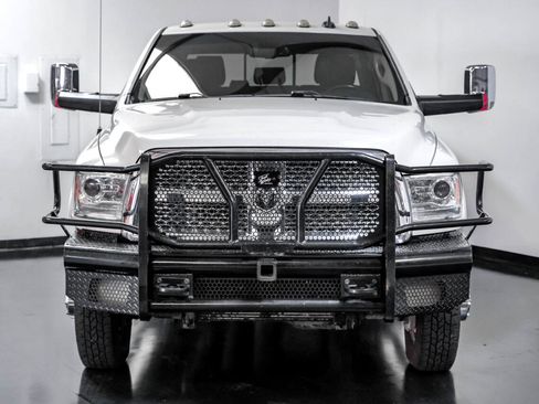 Used 2018 RAM 3500 Laramie w/ Cold Weather Group image 5