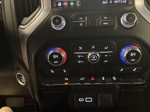 Used 2022 GMC Sierra 1500 Elevation w/ Driver Alert Package I AWD/4WD image 21