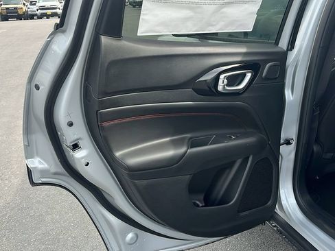 New 2026 Jeep Compass Limited AWD/4WD image 14