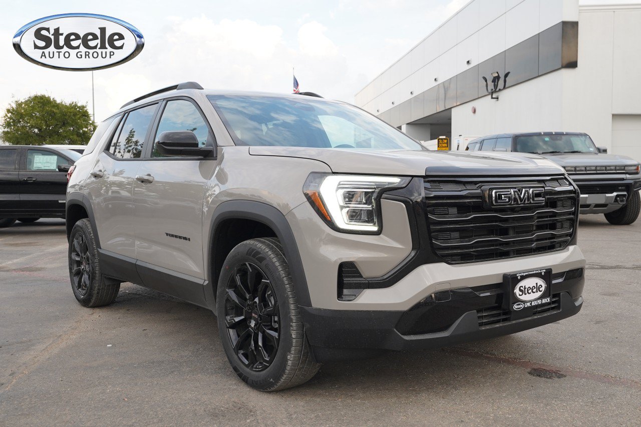 New 2027 GMC Terrain Elevation w/ Elevation Premium Package AWD/4WD image 3