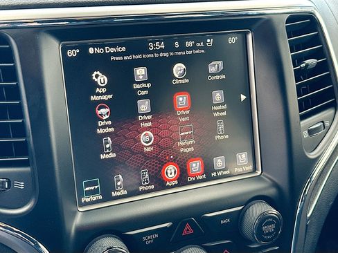 Used 2017 Jeep Grand Cherokee SRT AWD/4WD image 12
