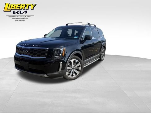 Used 2020 Kia Telluride S AWD/4WD image 3