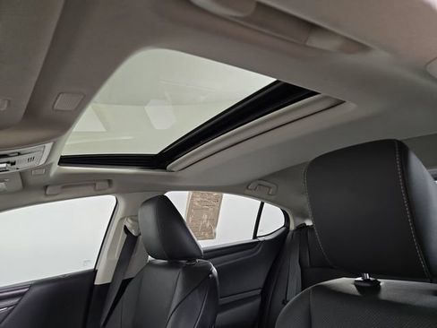 Used 2023 Lexus ES 350 w/ Premium Package FWD image 32