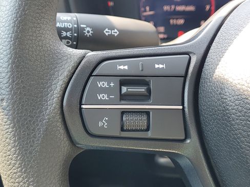 Certified 2024 Honda Accord EX image 18