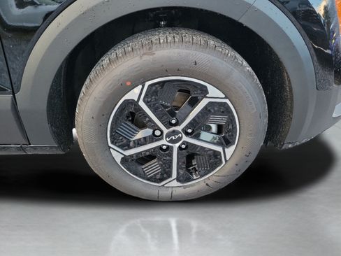 New 2026 Kia Niro EX FWD image 29