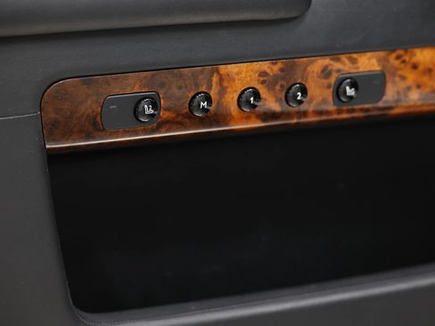 Used 2013 Rolls-Royce Ghost RWD image 14