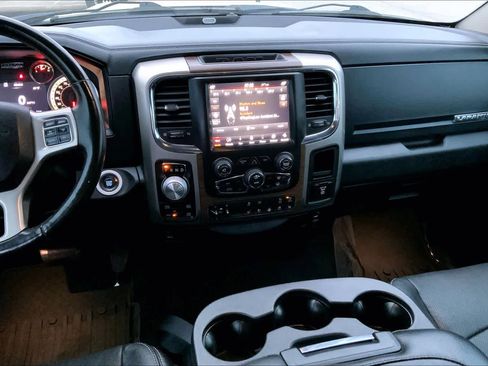 Used 2018 RAM 1500 Laramie w/ Convenience Group image 6