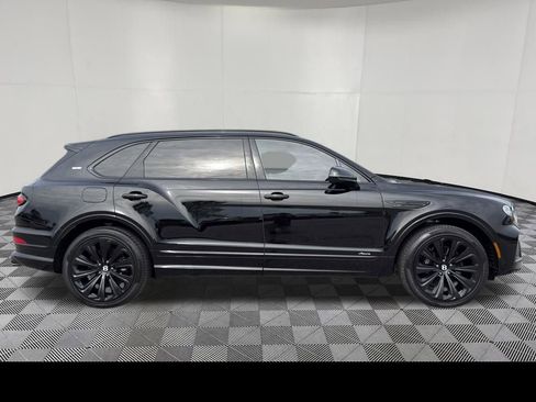 Used 2023 Bentley Bentayga Extended Wheelbase AWD/4WD image 5