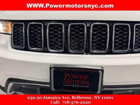 Used 2020 Jeep Grand Cherokee Limited image 10