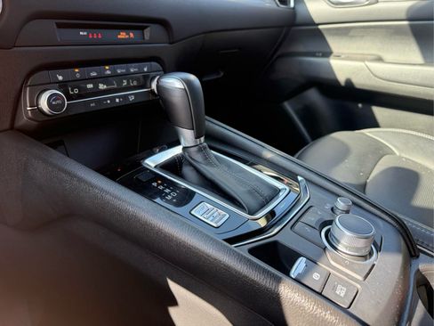 Used 2025 MAZDA CX-5 AWD 2.5 S w/ Preferred Package image 27
