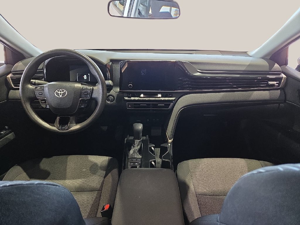 Used 2025 Toyota Camry LE FWD image 16