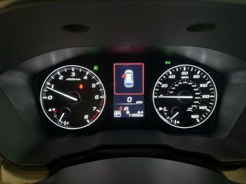 Certified 2025 Subaru Outback Premium image 12