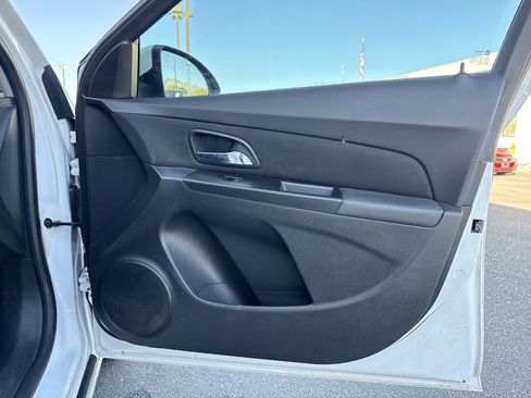 Used 2014 Chevrolet Cruze LTZ w/ Enhanced Safety Package image 31