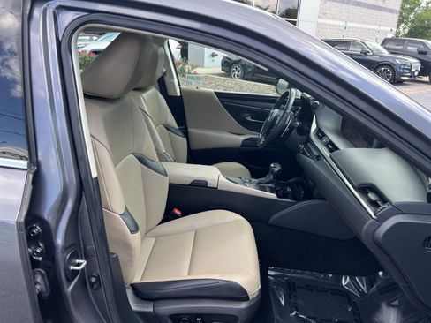 Used 2020 Lexus ES 350 w/ Premium Package FWD image 27
