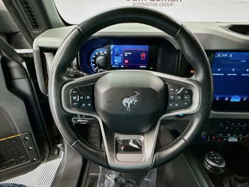 Used 2022 Ford Bronco Badlands AWD/4WD image 11