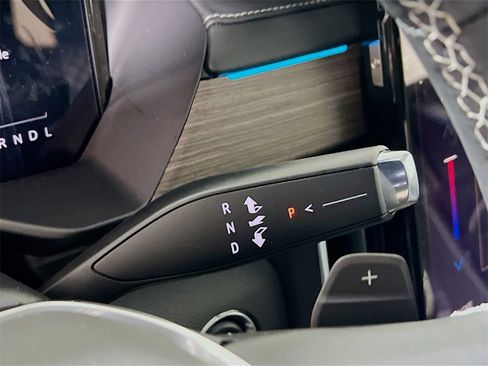 New 2026 GMC Acadia Denali image 15