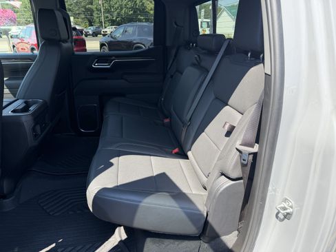 Used 2025 Chevrolet Silverado 1500 RST AWD/4WD image 14