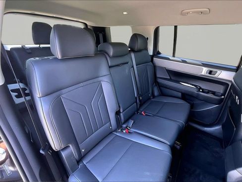 Used 2026 Hyundai Santa Fe SEL AWD/4WD image 27