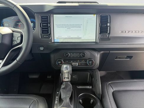 New 2026 Ford Bronco Badlands AWD/4WD image 43
