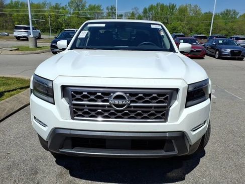 Certified 2024 Nissan Frontier SL w/ Technology Package image 2