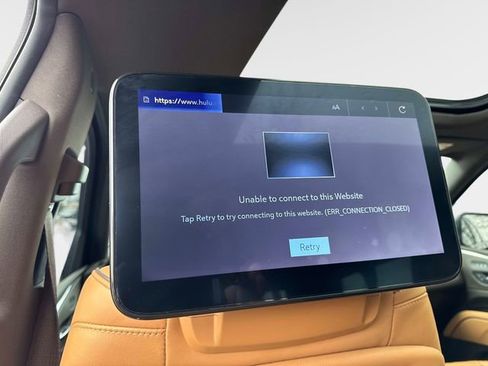 Certified 2024 Cadillac Escalade ESV Premium Luxury w/ Performance Package image 15