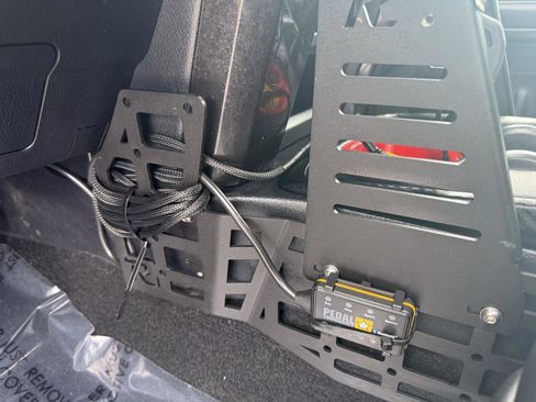 Used 2018 Toyota 4Runner TRD Off-Road Premium w/ TRD Performance Package image 25