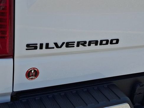 Used 2025 Chevrolet Silverado 1500 LT w/ LPO, Dark Essentials Package AWD/4WD image 31