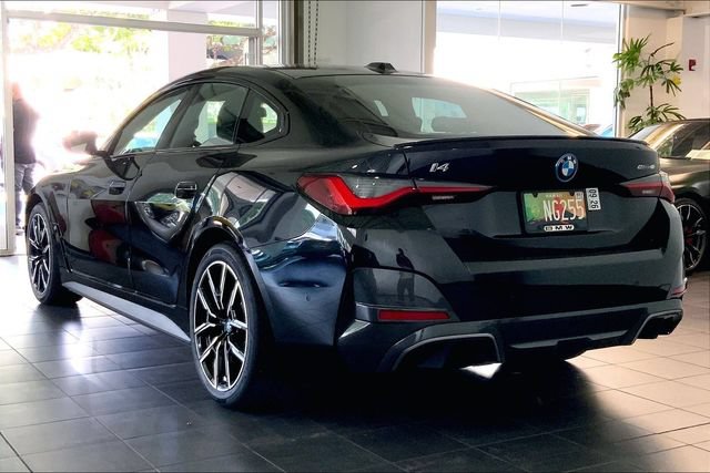 Used 2022 BMW i4 eDrive40 w/ M Sport Package RWD image 5