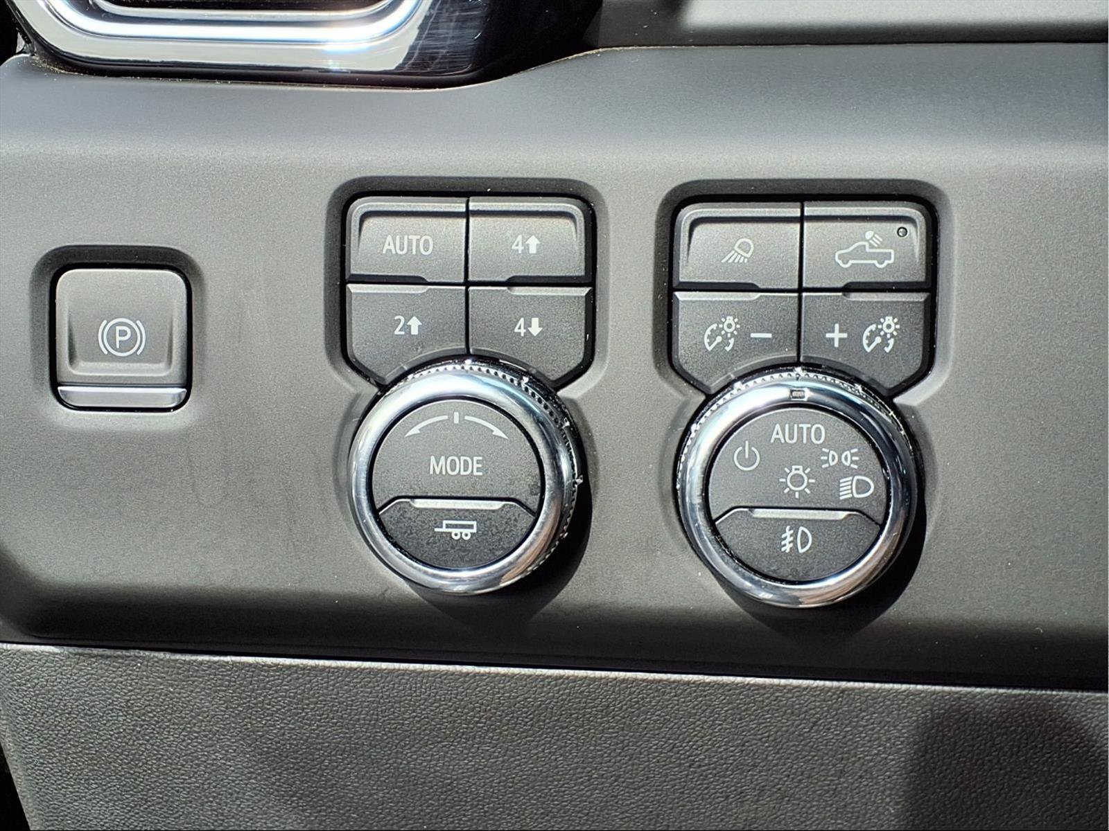 Used 2023 GMC Sierra 1500 Denali AWD/4WD image 16