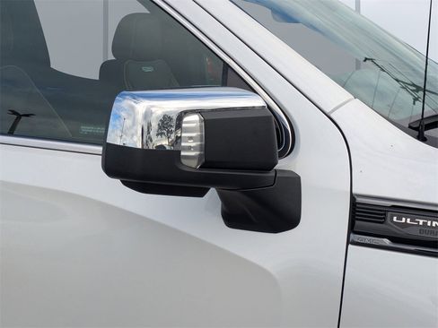 Used 2023 GMC Sierra 1500 Denali Ultimate image 11