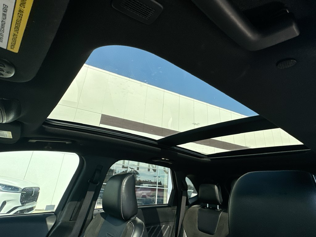 Used 2020 Ford Edge ST w/ Equipment Group 401A AWD/4WD image 11