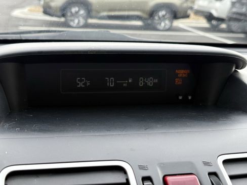 Used 2017 Subaru Crosstrek 2.0i Premium w/ Popular Package #2 image 23