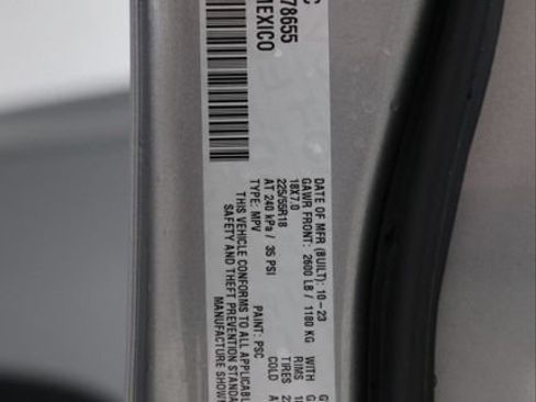 Used 2024 Jeep Compass Latitude w/ Convenience Group AWD/4WD image 36