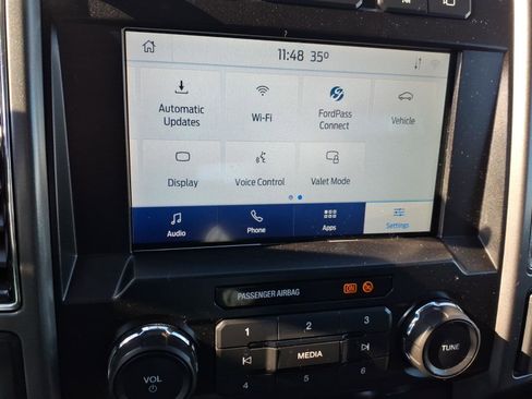 Used 2020 Ford F250 XLT w/ XLT Premium Package image 18