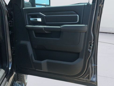 New 2026 RAM 2500 Big Horn AWD/4WD image 10