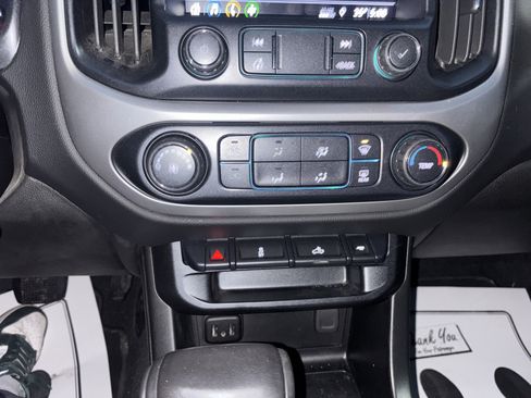 Used 2019 Chevrolet Colorado LT w/ Colorado RST Special Edition image 24