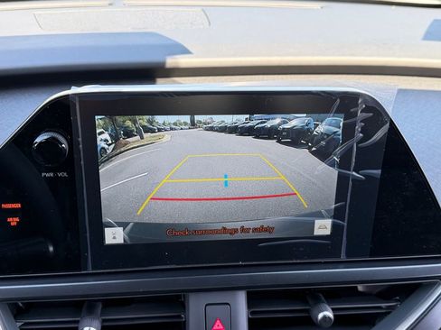 New 2026 Lexus UX 300h AWD image 18