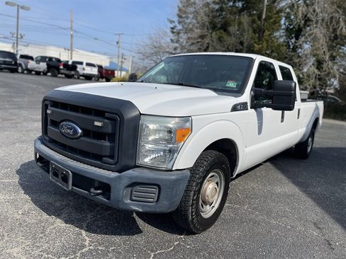Used 2015 Ford F250 XL image 4