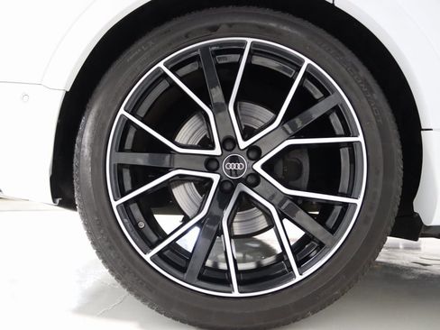 Used 2023 Audi SQ8 Prestige image 86