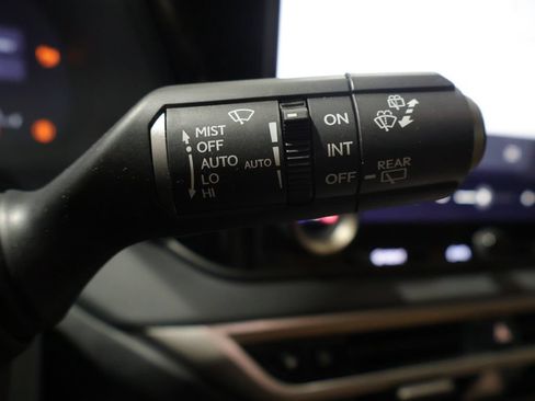 Used 2026 Lexus RX 350 w/ Convenience Package AWD/4WD image 39